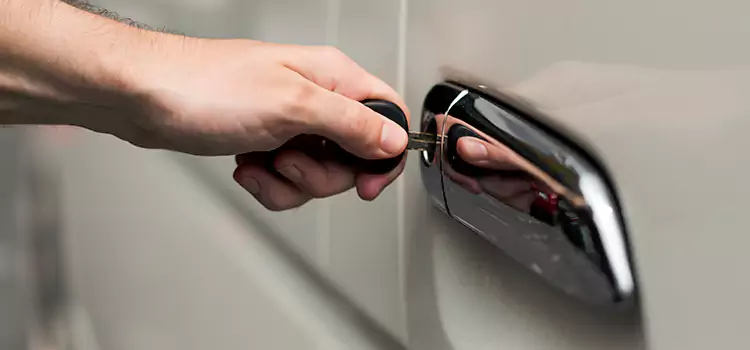 Why Choose Our Auto Locksmith Team in North Decatur, GA?